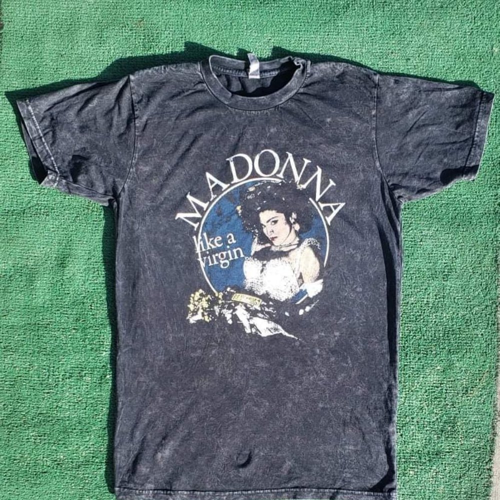 NEW MADONNA T SHIRT VINTAGE LOOK